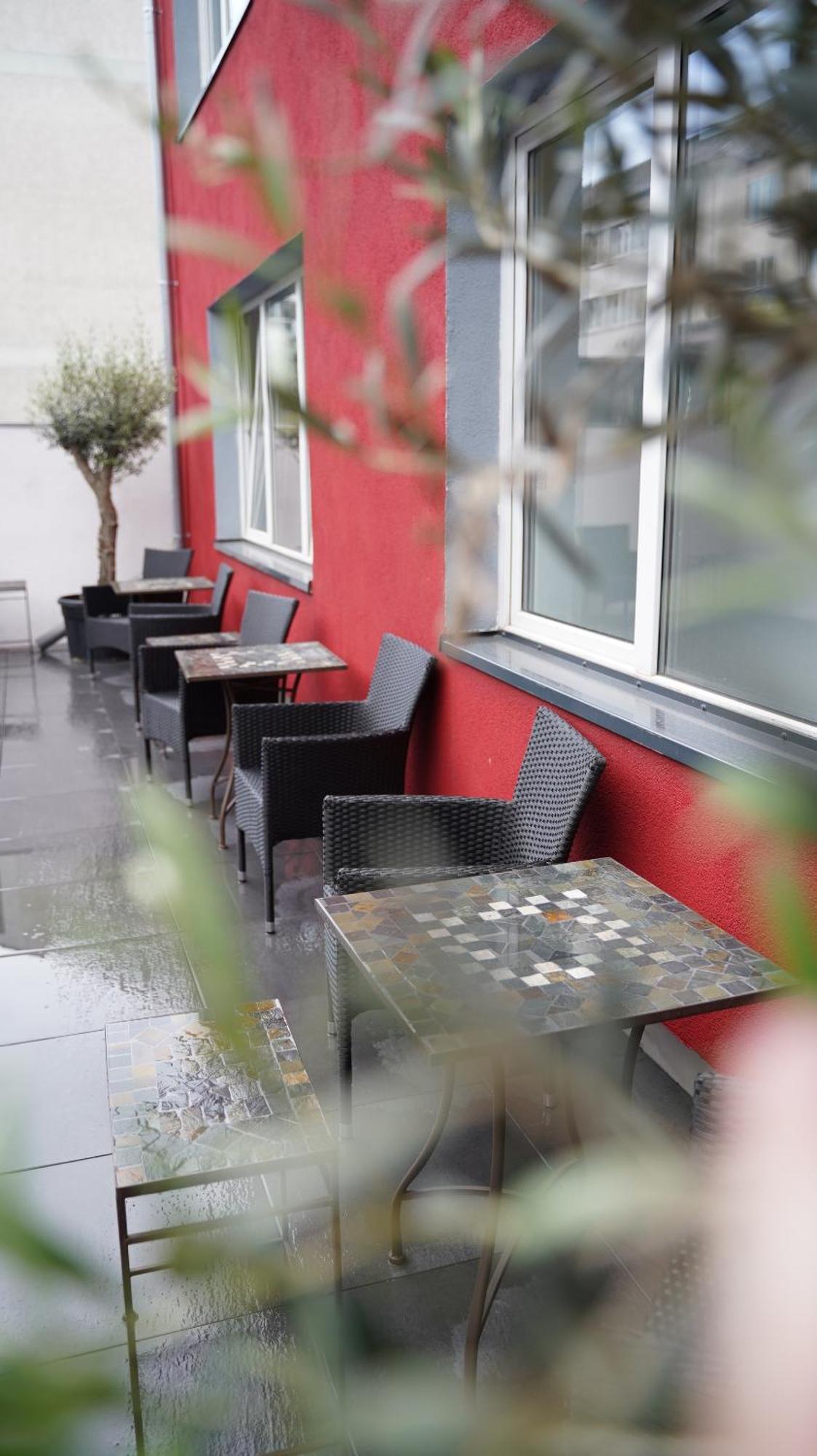 Amical Hotel Hagen - Am Hauptbahnhof ภายนอก รูปภาพ