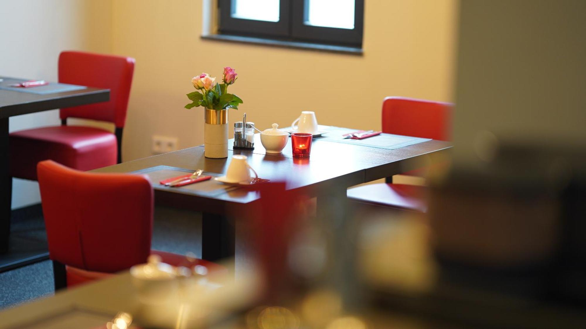 Amical Hotel Hagen - Am Hauptbahnhof ภายนอก รูปภาพ